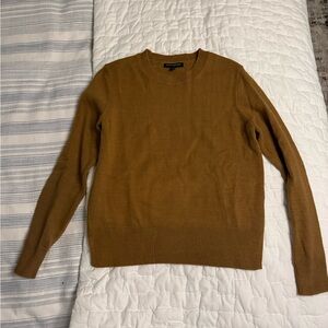 Banana Republic Women's Tan Crewneck Sweater